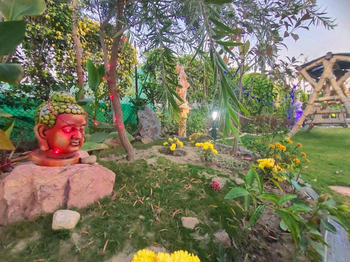 Shaw Estate-Farm House For A Small Parties-Jp Farm Greater Noida Exterior photo